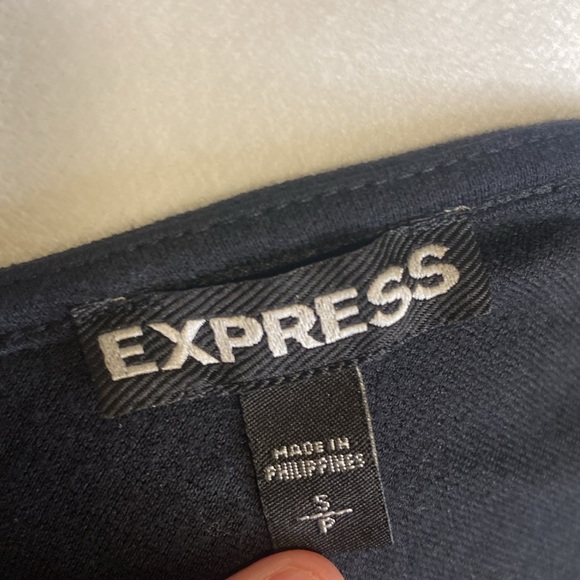 Black blouse - Picture 3 of 4